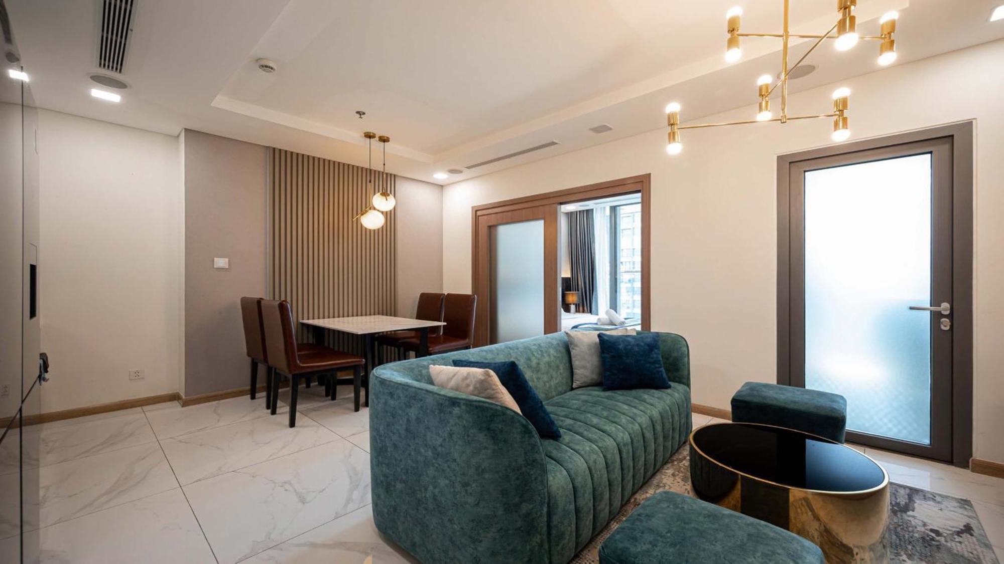 Landmark 81 And Vinhomes Riverside Residence 胡志明市 外观 照片