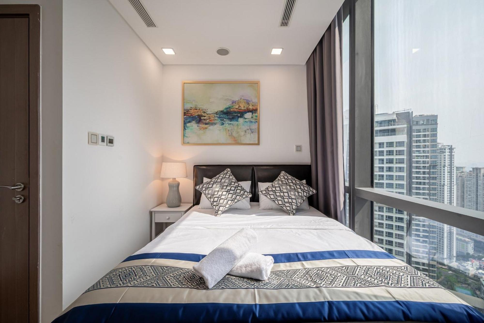 Landmark 81 And Vinhomes Riverside Residence 胡志明市 外观 照片